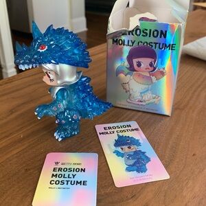 Erosion Molly Ice Vincent